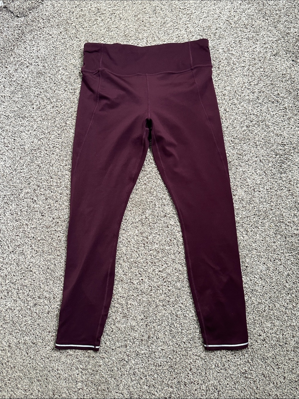 Athleta High-Waist Burgundy Leggings size M gym, yoga, workout